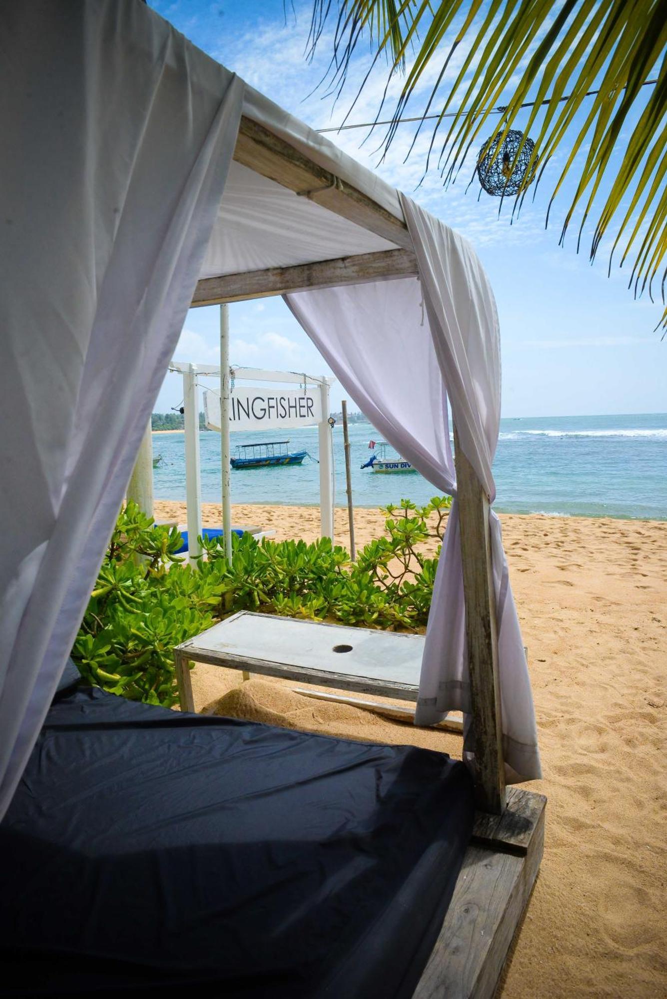 Kingfisher Unawatuna Luaran gambar